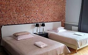 Finger Guest Rooms
